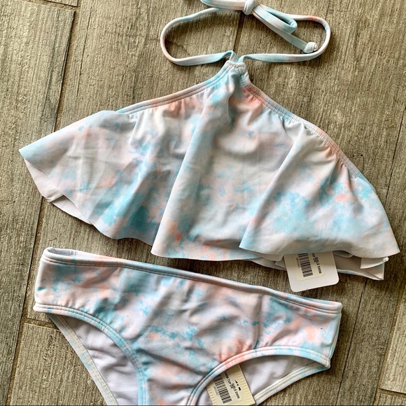 Billabong Other - 🔥🔥BILLABONG - TIE DYE FLUTTER BIKINI SET🔥🔥